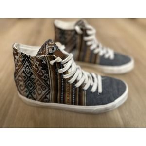 INKKAS Boho London Sky Gray Flannel Aztec High Top Sneakers Unisex M6 W8 EU39